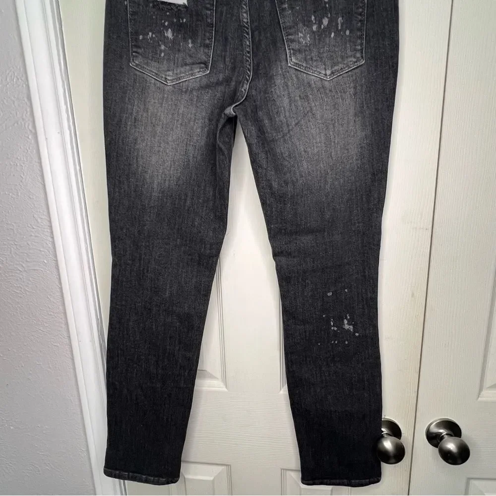 Judy Blue Boyfriend Fit Light BlackWash Distressed Paint Speckle Jeans Sz 5/27 - Picture 7 of 12